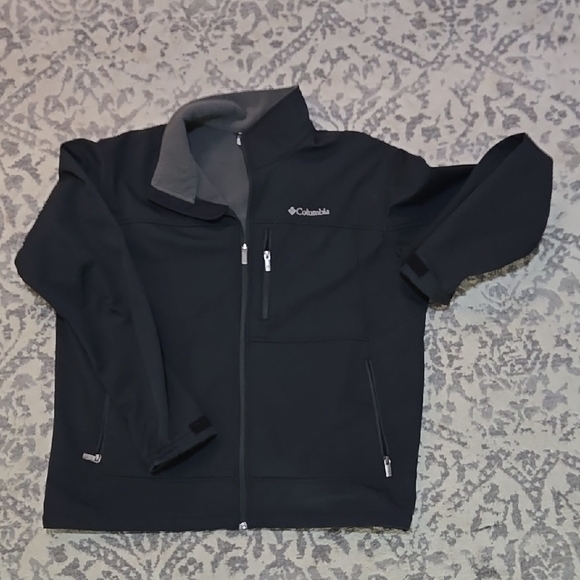 Columbia Black and Gray Jacket - Picture 1 of 4